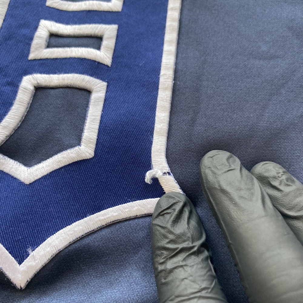 Detroit Tigers Hoodie Mens Medium Navy MLB Pullover Stitches - Picture 4 of 9
